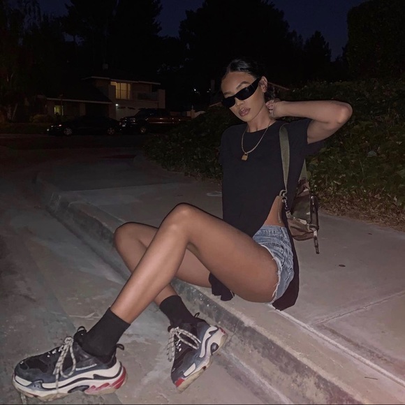 BALENCIAGA TRIPLE S - Picture 3 of 4